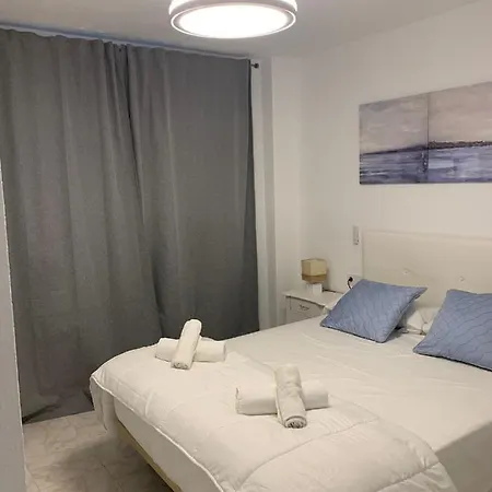 Apartment Service Lazaro- Aguamarina 53 *