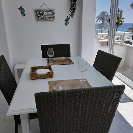 Service Lazaro- Aguamarina 53 * Calp