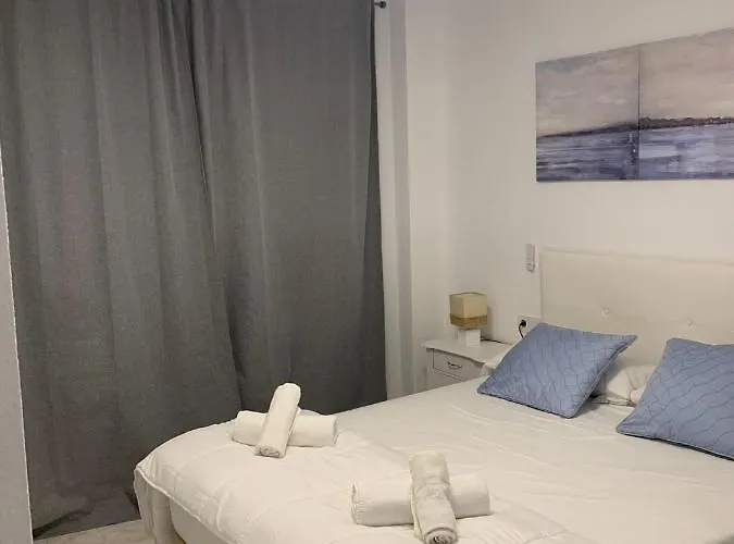 Apartment Service Lazaro- Aguamarina 53 *